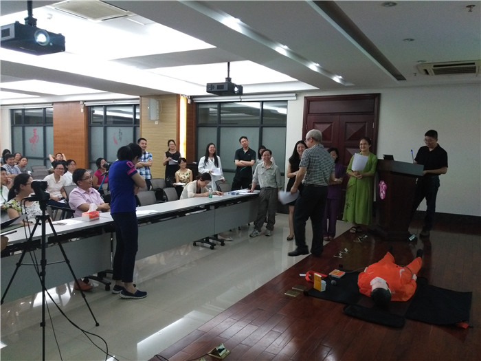 科教科成功举办住院医师规培考试临床技能模